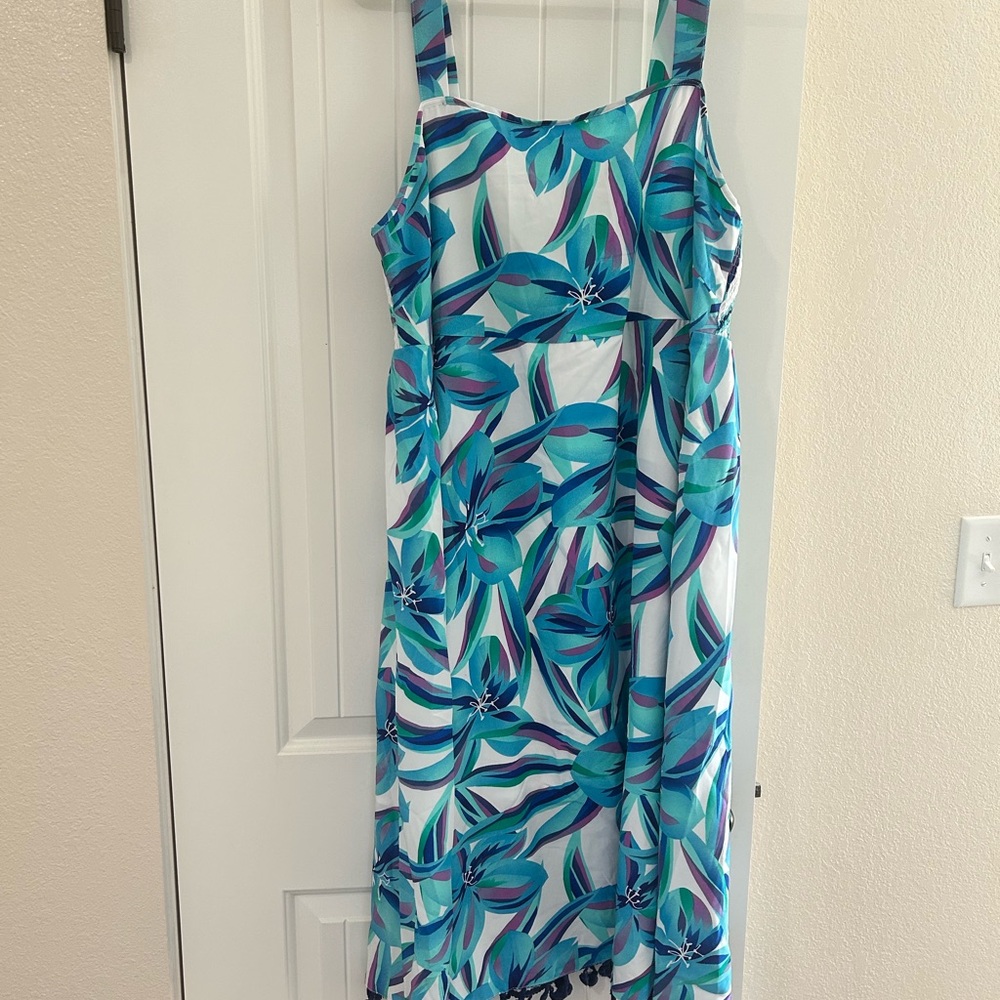Bloomchic Multicolor Patterned Dress - Picture 4 of 9